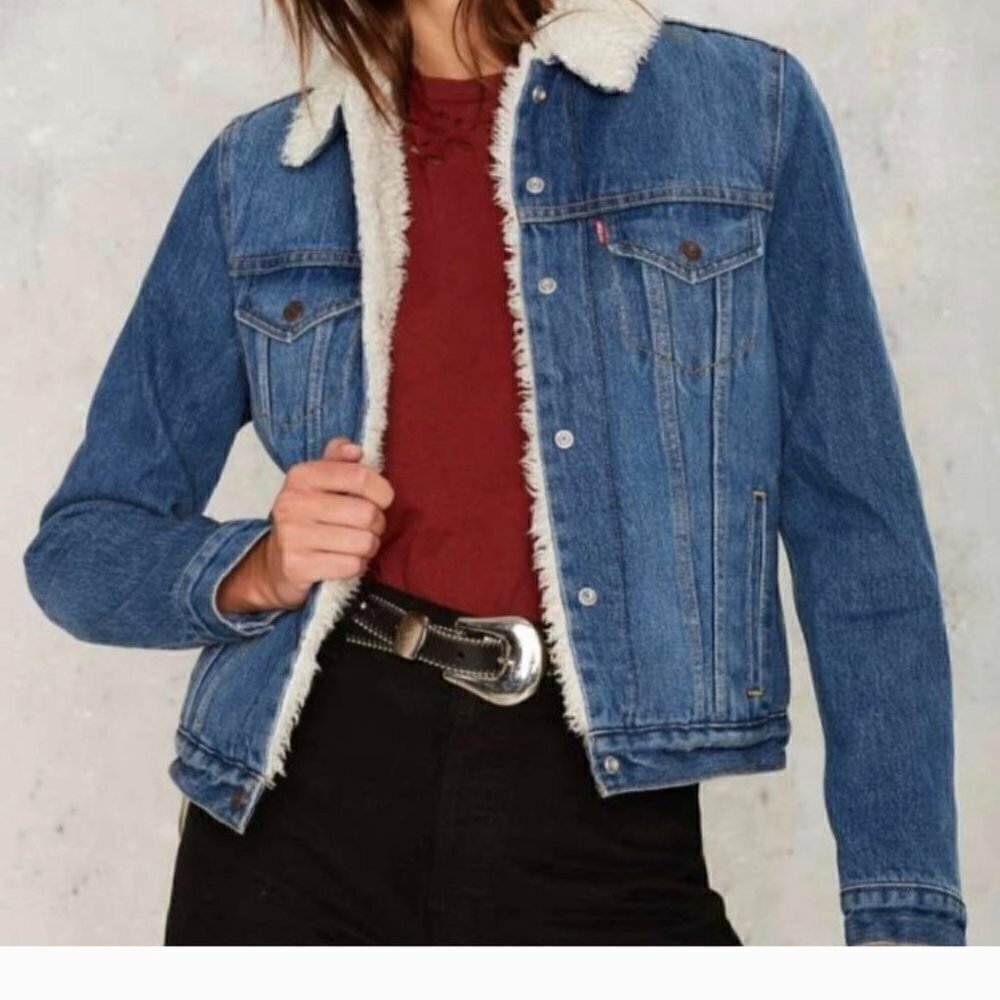 Levi’s Sherpa Denim trucker jacket medium